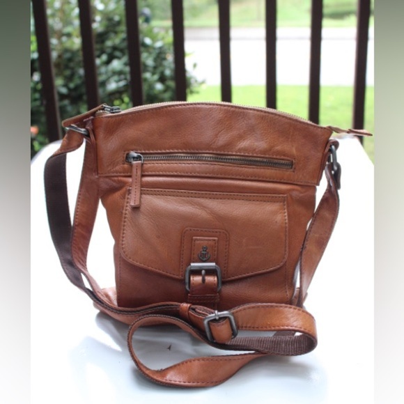 Barbour 2nd cross body bag - Picture 1 of 15